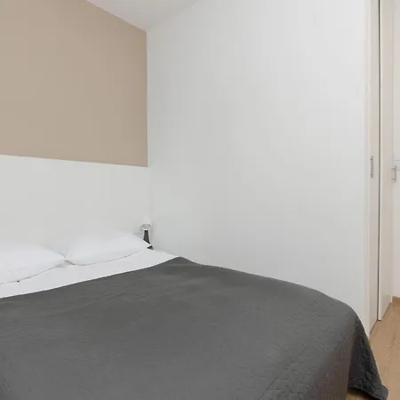 Roomy Oczapowskiego In Bielany By Renters Διαμέρισμα *