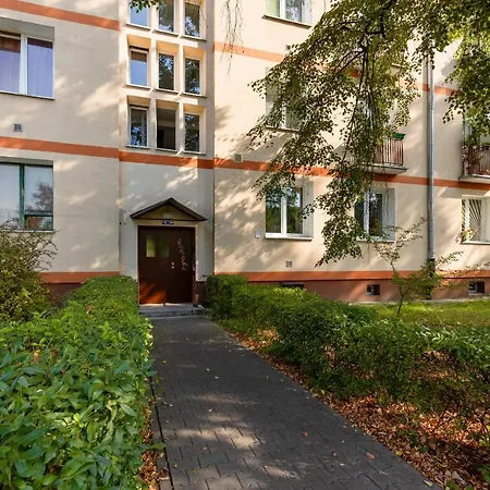 Διαμέρισμα Roomy Oczapowskiego In Bielany By Renters Βαρσοβία